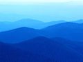 MühleckElisa Blaue Berge.jpg